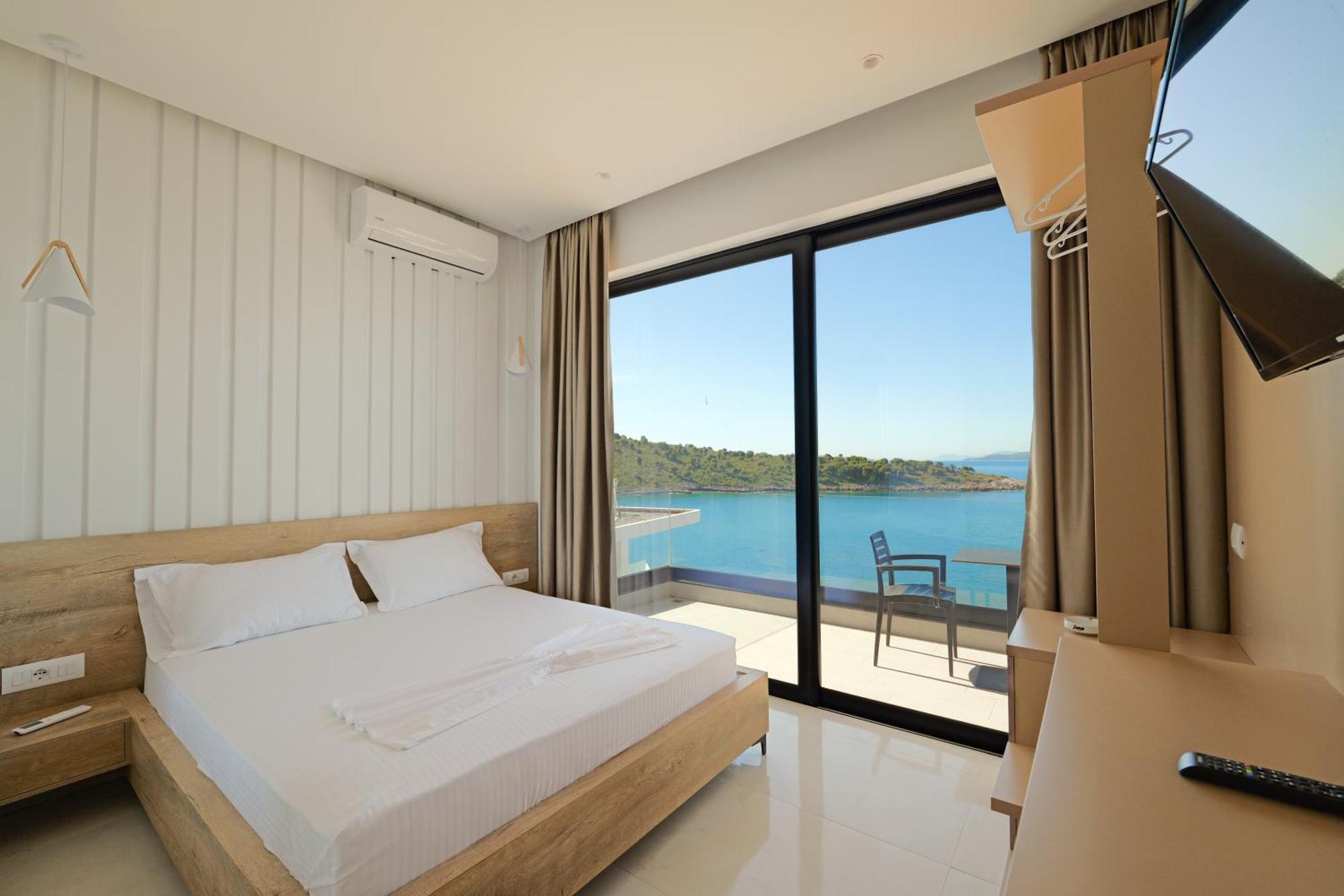 Villa Xhefri 2 Sarandë Buitenkant foto